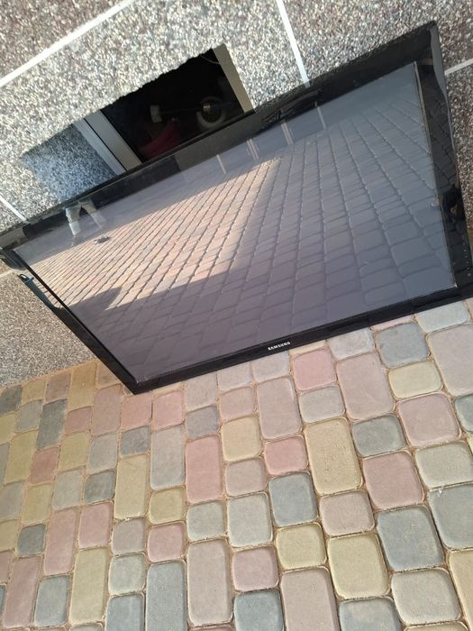 Телевизор продам