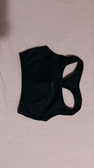 Блузки Zara, Stradivarius, Pull&Bear и други