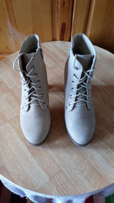 Зимни боти като нови