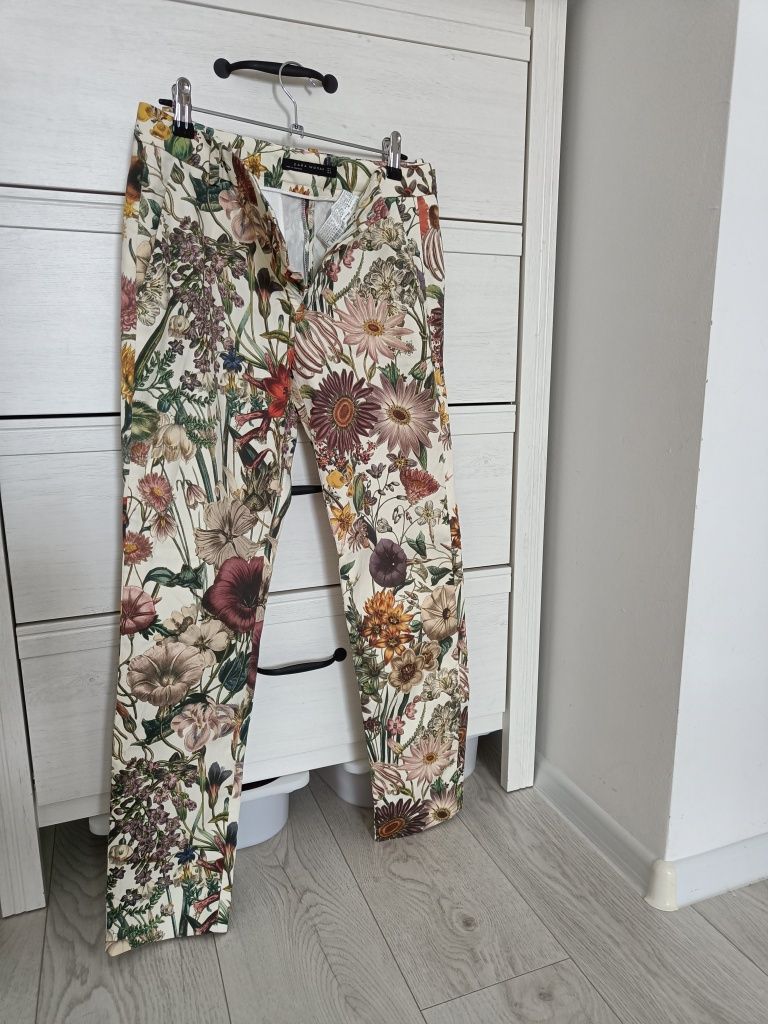 Pantaloni Zara Woman S