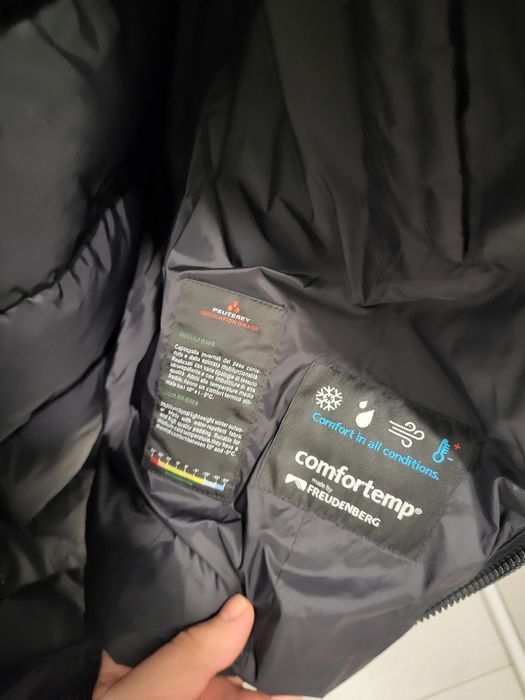 Geaca Peuterey originala