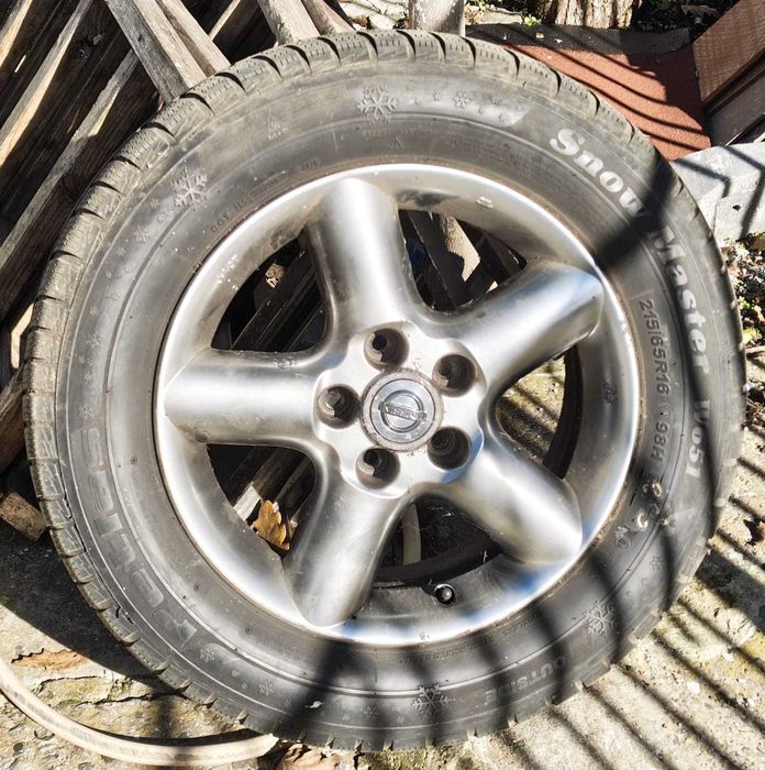 Зимни Гуми с Джанти за Нисан X-Trail - 215 / 65 / R16