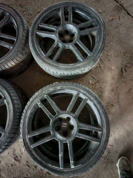 Jante Seat Leon 1M Cupra R BAM 5x100 18" 225 40 18 anvelope iarna vara