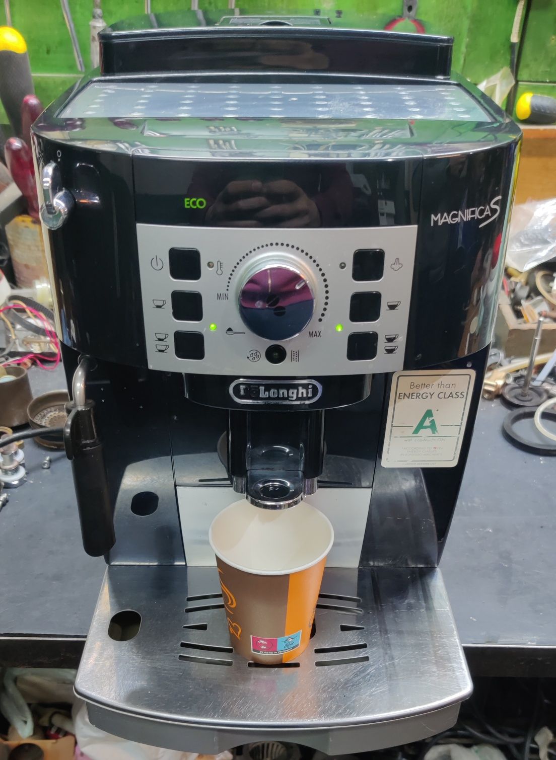 Delonghi magnifica S