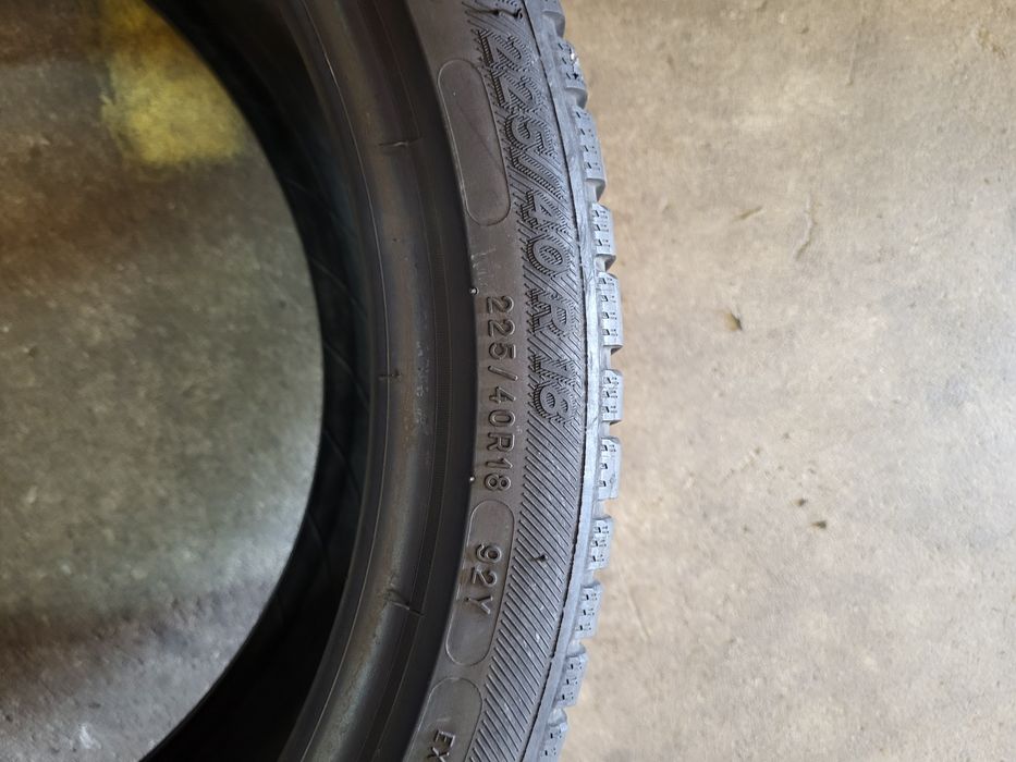 2 anvelope 225 40 R 18 Michelin All Season