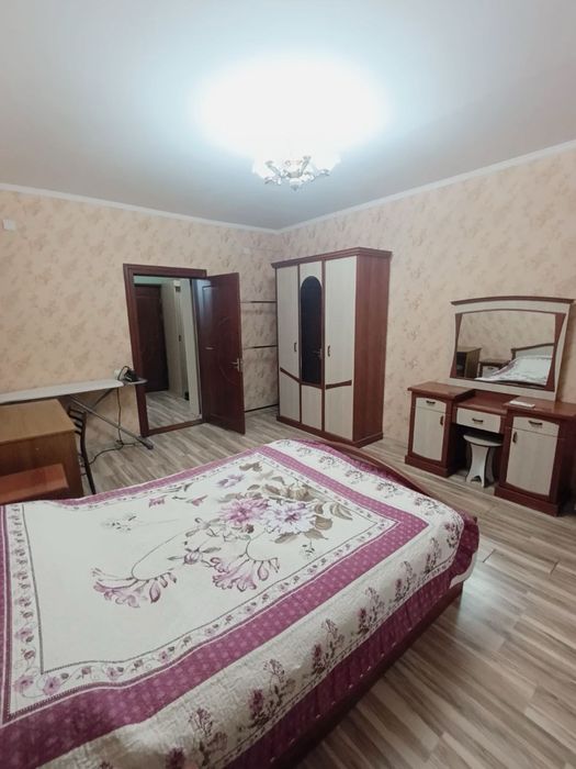 Аренда 3 комнатной квартиры Метро Ойбек |1-этаж|Огород|