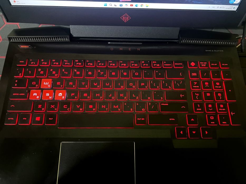 HP OMEN 15 i7 Игровой ноутбук