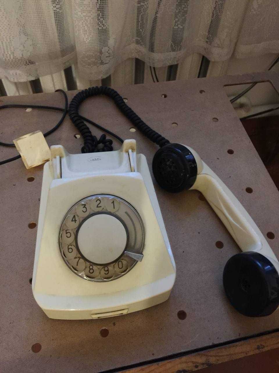 телефон с вращающимся циферблатом 60-х г. СССР,состояние отличное