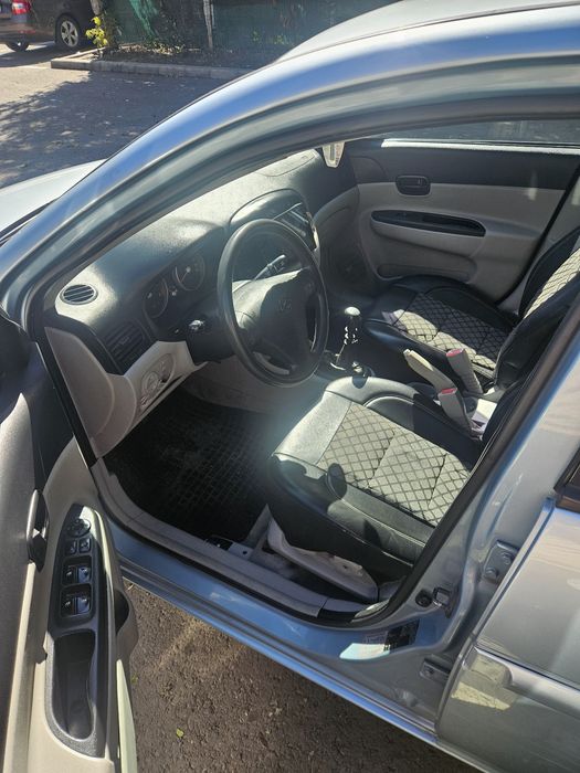 Hyundai accent 1.5