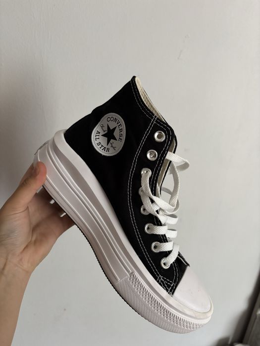 Adidași Converse originali noi