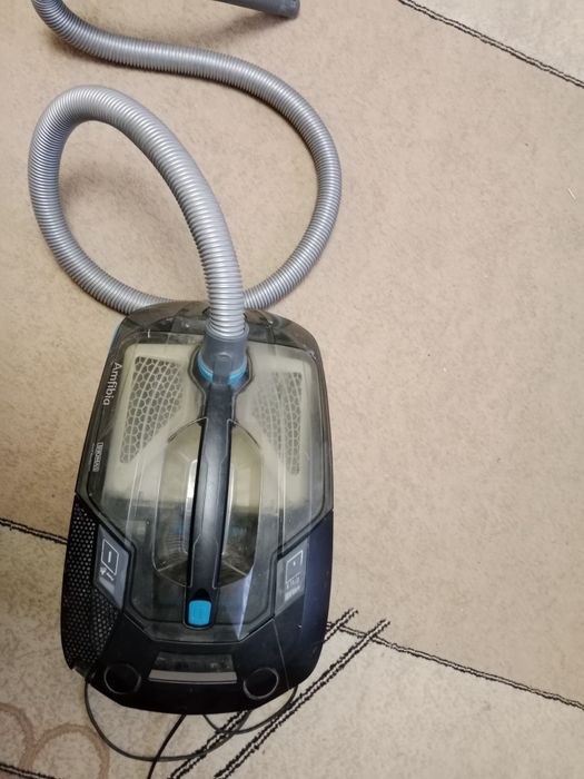 Пылесос Томас моющий