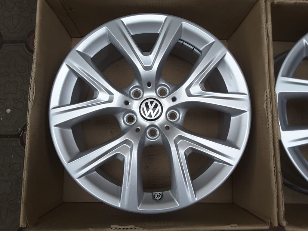 jante aliaj 17;5x112;Vw Passat b6,b7,b8,Tiguan,Touran,Golf 5,6,7,jetta