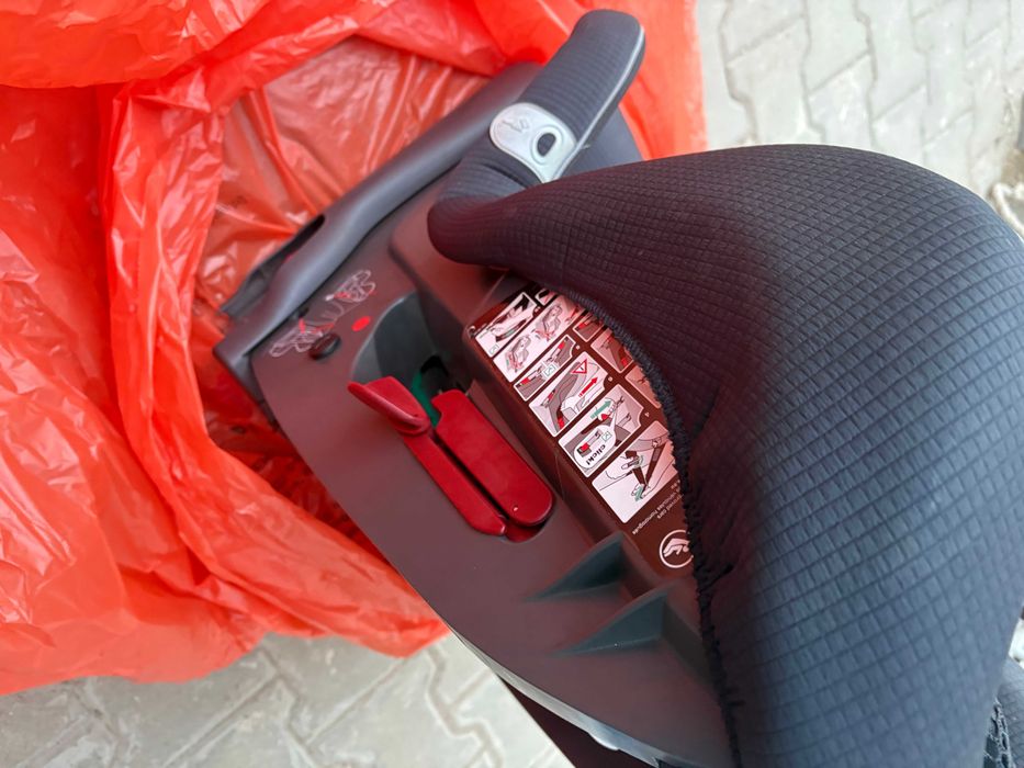 Детско столче Merecedes Benz DUO plus с ISOFIX