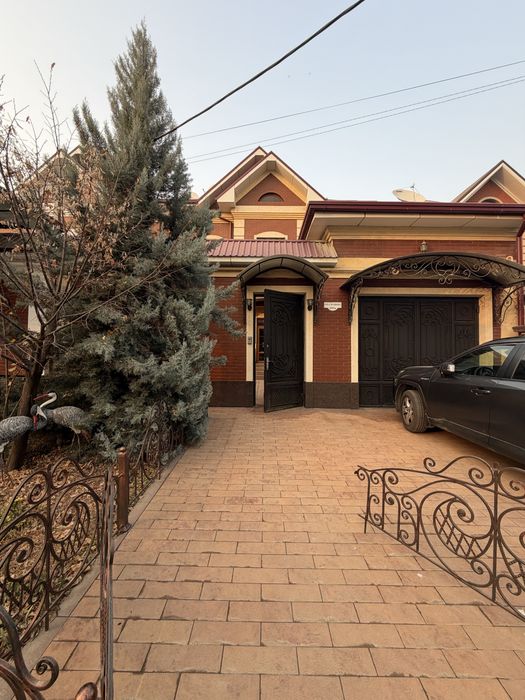 Продаеться Элитный Дом