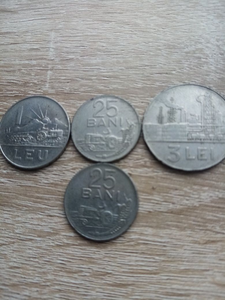 Vând monede de colecție din 1966