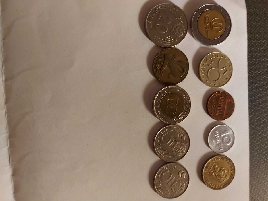 Bancnote si monede din diferite perioade