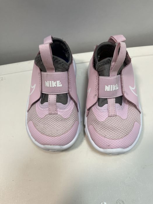 Обувки за момиче