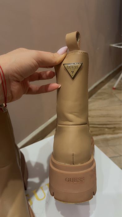 Боти Guess 39 номер