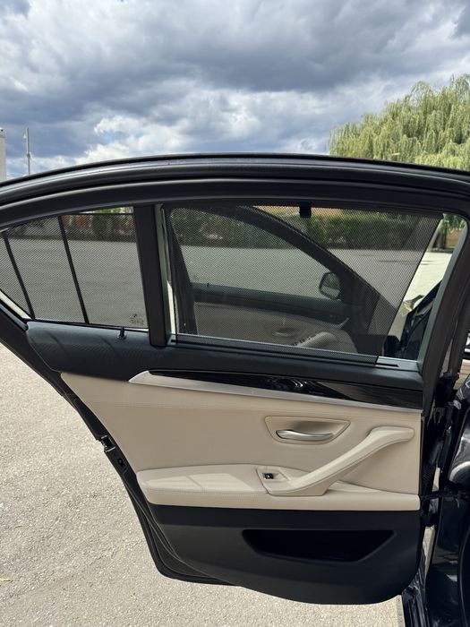 Bmw seria 5 xdrive 525d 218cp