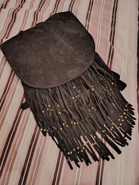 Rucsac negru ,(dama), cu franjuri