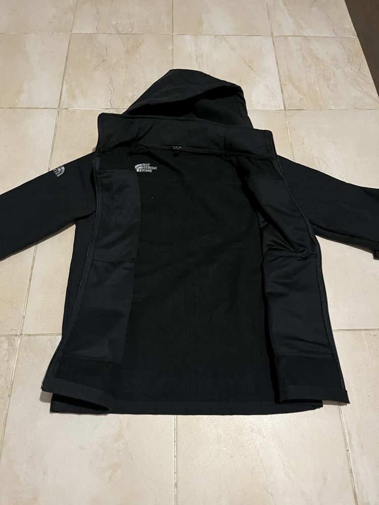 Яке на The North Face