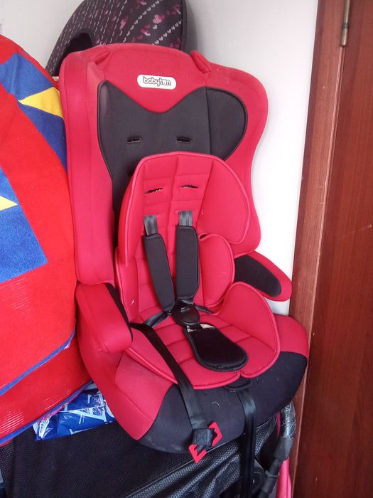 Детское автокресло