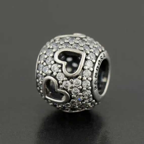 Pandora Talisman inimioare cu structură dantelată, pret excelent!
