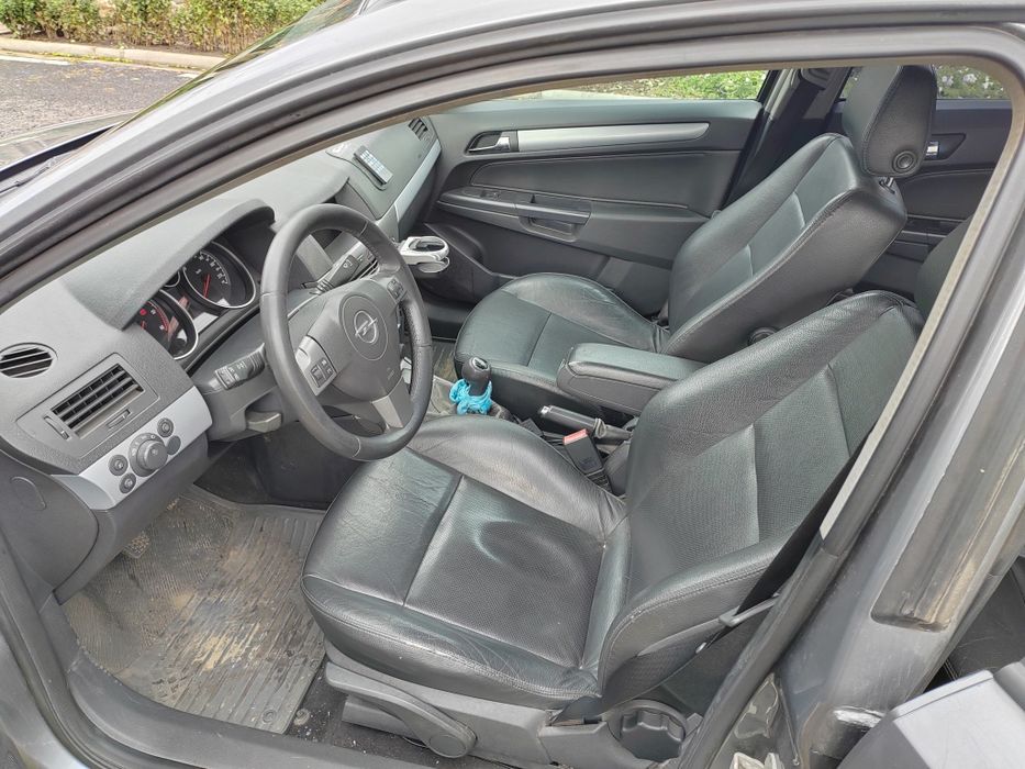 Vând Opel Astra H 1.9 cdti 150cp