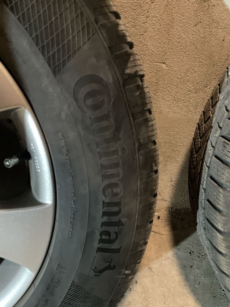 Гуми с джанти, зимни - 235/65 R17