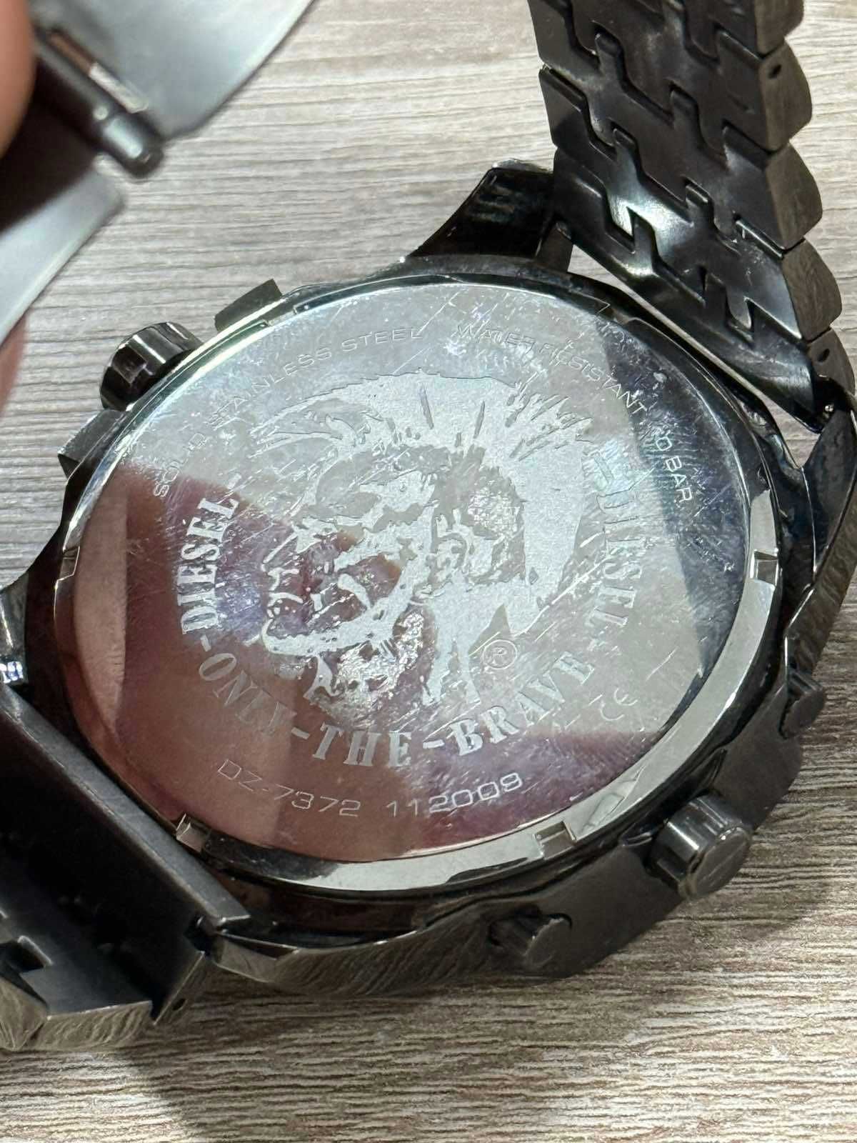 Продавам Мъжки Часовник Diesel