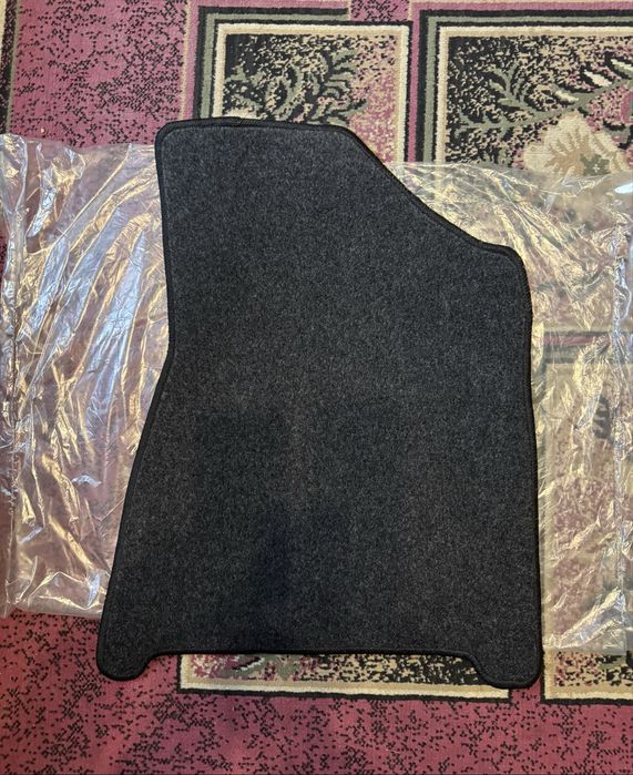 Коврики для Hyundai Santa Fe MX 5(7 мест)