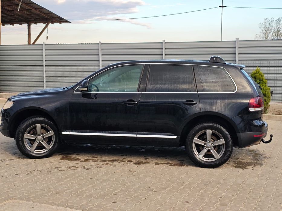 Vând Touareg 7l motor 2.5