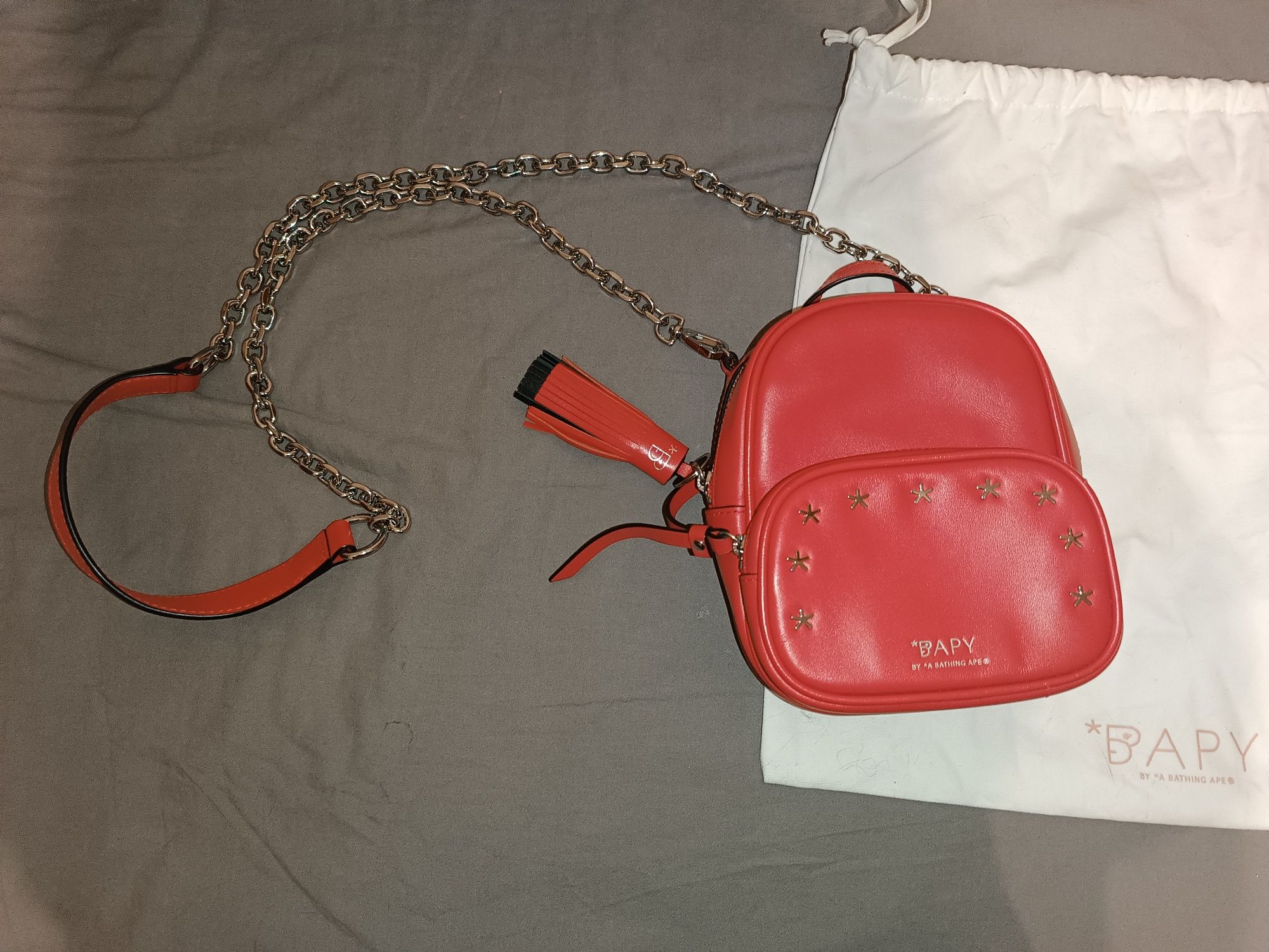 Сумка BAPY By A Bathing Ape Red Leather Star Stud Chain Cross Body Bag