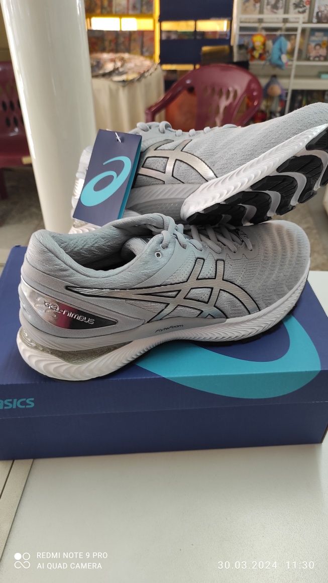 Asics GT-1000, Gel-Pulse, Gel-Nimbus - номер 42, 42.5