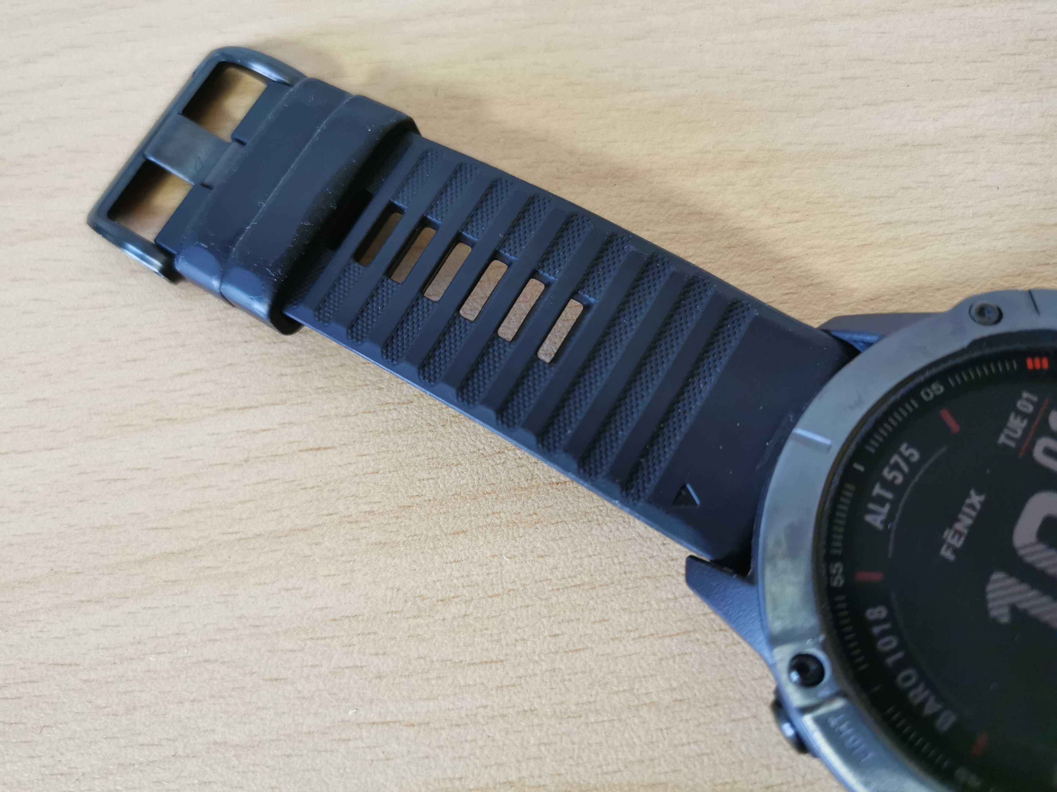 Часовник Garmin Fenix 6X Pro в топ състояние