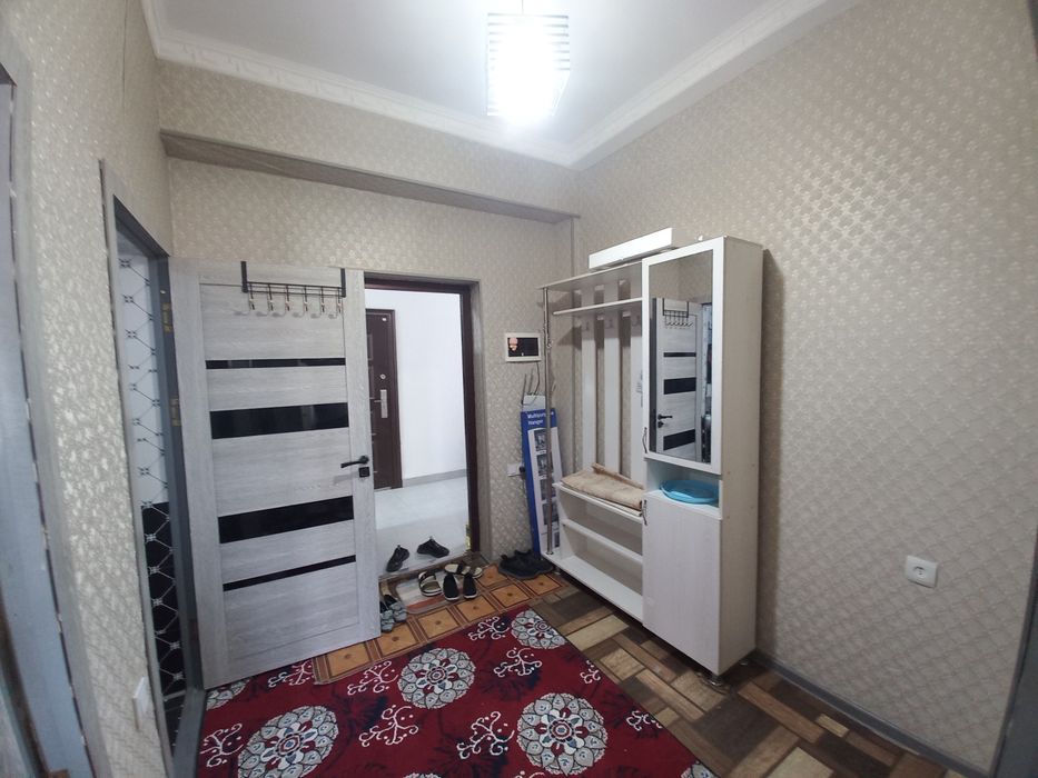 Новастройка 1 хона 9 этаж Вокзалда жойлашган.Агентство