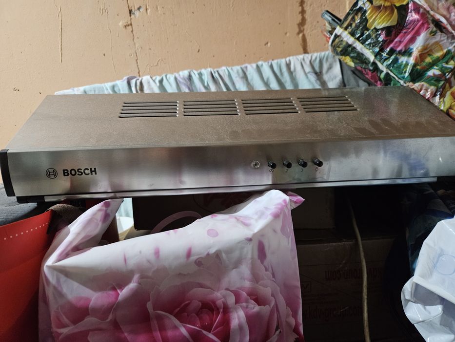 Продам Вытяжку в отличном состоянии