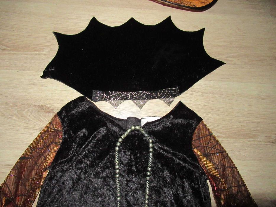 ХЕЛОУИН костюм/рокля--КРАСИВА рокля с аксесоари--128 номер