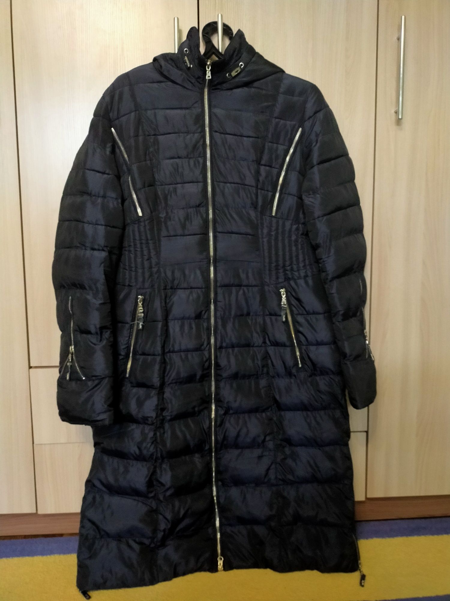 Продам пальто женское, размер 50