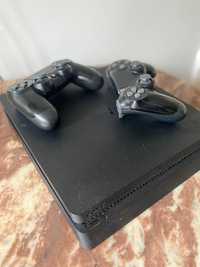 PlayStation4 + 2 controllere URGENT!!