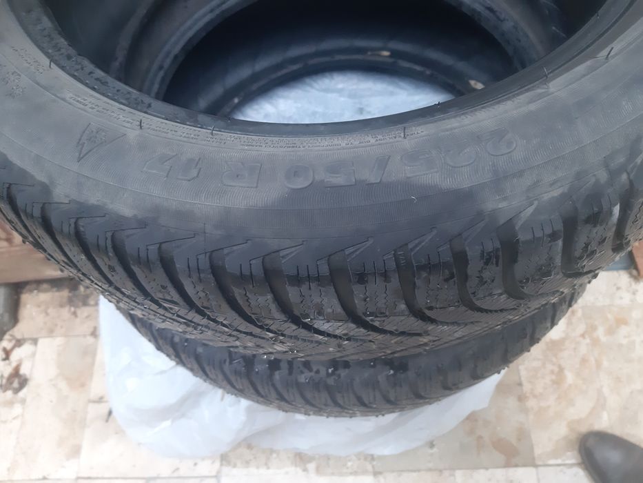 Vand set anvelope iarna Michelin Alpin 225/50/R17