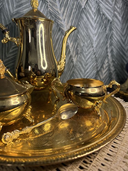 Set auriu oentru cafea/ceai  PRET FIX