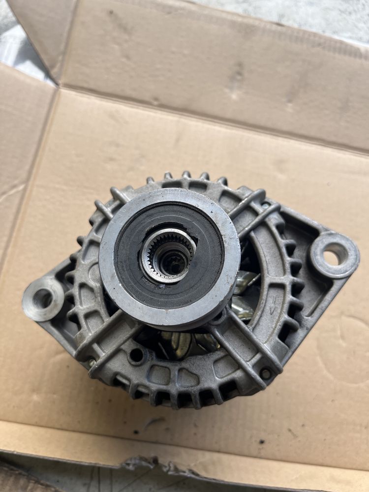 Alternator Opel Vectra C COD: 93169028