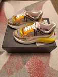 Sneakers Love Moschino