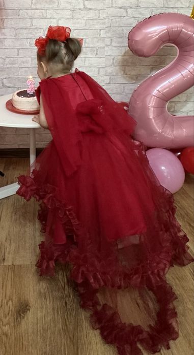 Шикарное платье