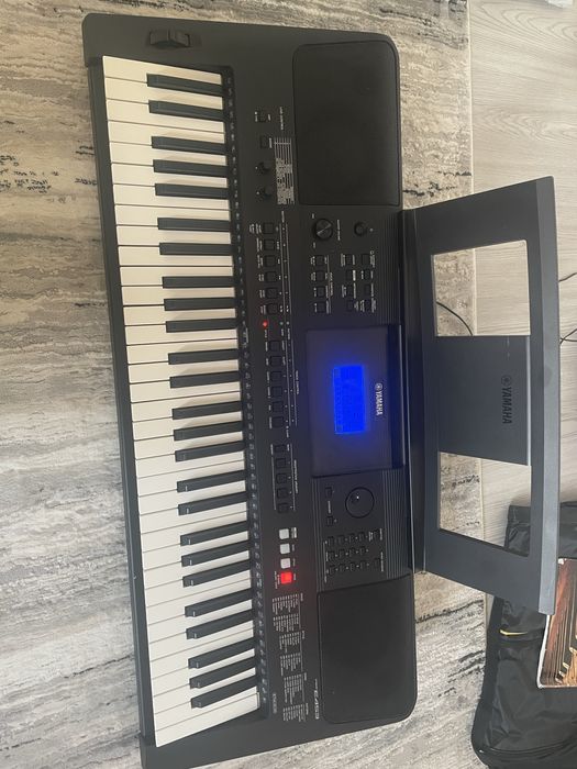 Vand Orga Yamaha PSR E453
