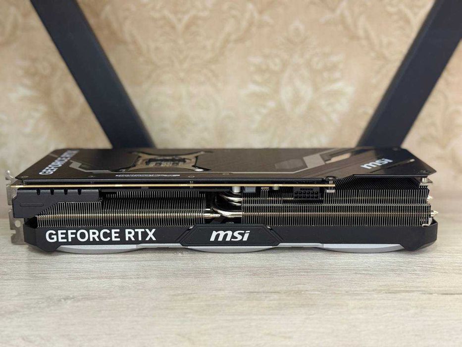 MSI Ventus 3x RTX4090 24GB 384BIT GDDR6X OC Пломба Есть