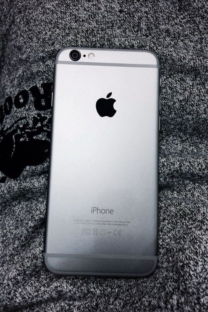 продам все работает iPhone 6