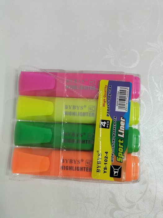 Маркеры цветные.