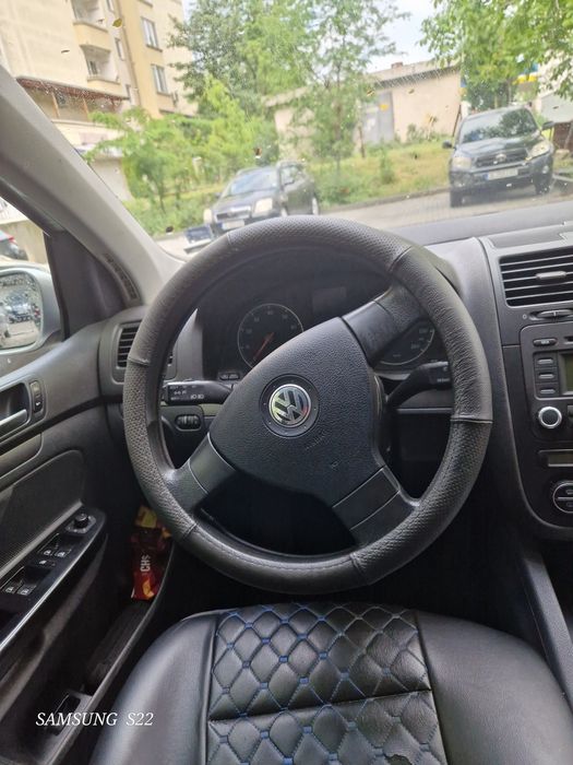 WV Golf 5  1.6 fsi